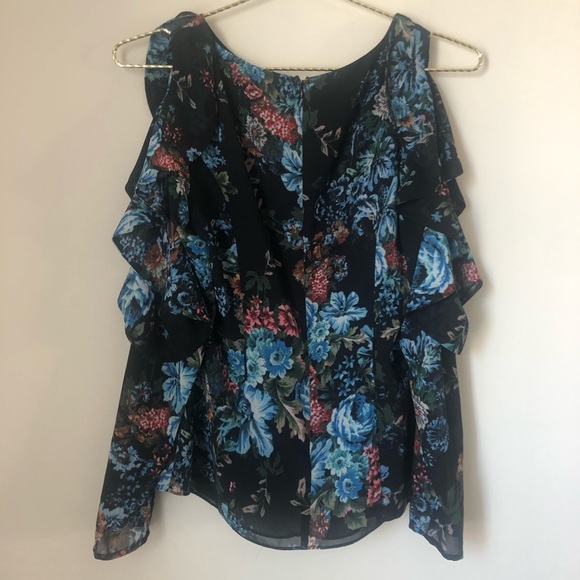 LPA Top 9 in Antique Floral - Picture 3 of 8